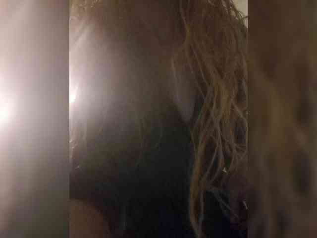 SophieSummer webcam