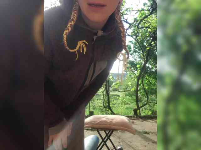 SophieSummer webcam