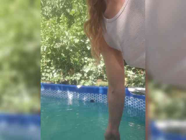 SophieSummer webcam