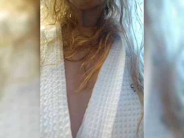 SophieSummer webcam