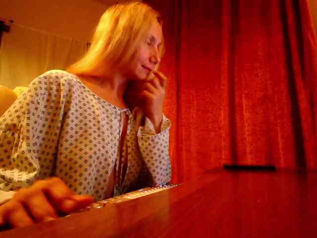 SophieSummer webcam
