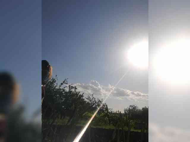 SophieSummer webcam