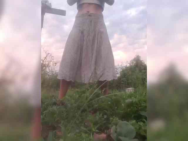 SophieSummer webcam