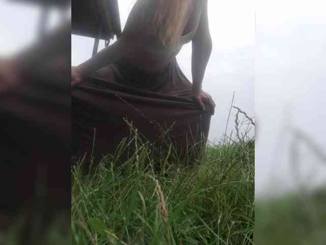 SophieSummer webcam