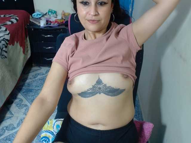 alzorys2434 live cam on BongaCams