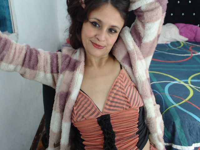 alzorys2434 live cam on BongaCams