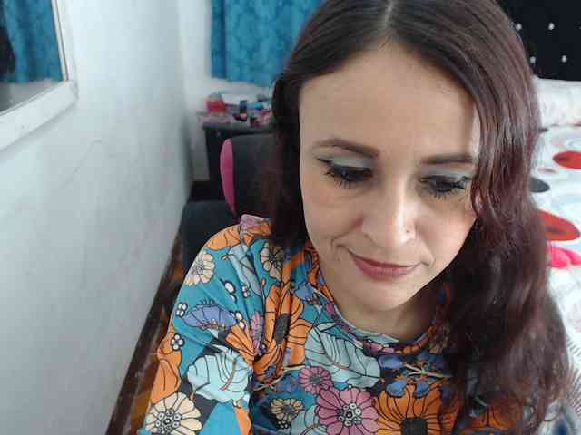 samanthasquirt1212 webcam