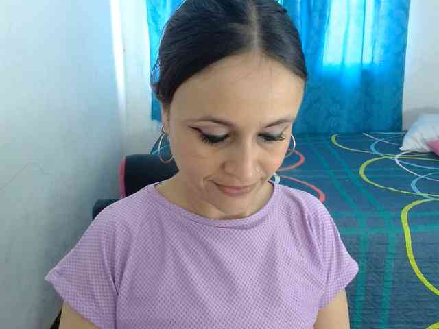 samanthasquirt1212 webcam