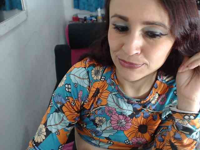 samanthasquirt1212