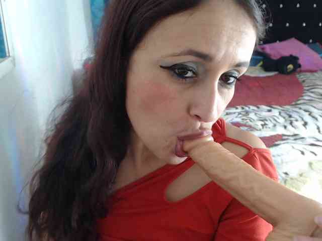 samanthasquirt1212 webcam