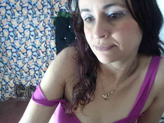 samanthasquirt1212 webcam