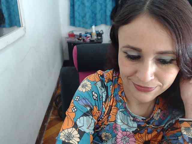 samanthasquirt1212 webcam