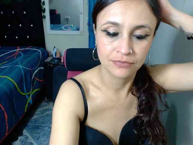 samanthasquirt1212