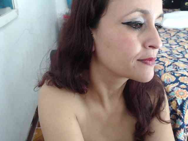 samanthasquirt1212