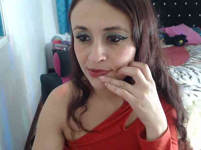 samanthasquirt1212 webcam