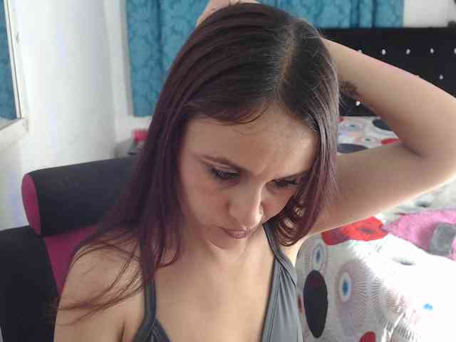 samanthasquirt1212 webcam