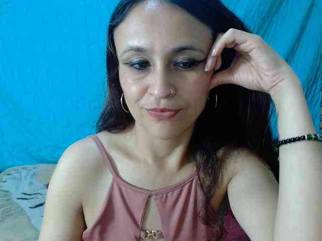 samanthasquirt1212