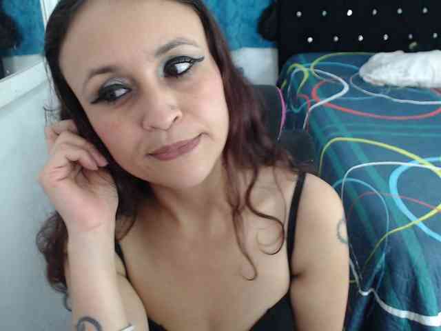 samanthasquirt1212 webcam