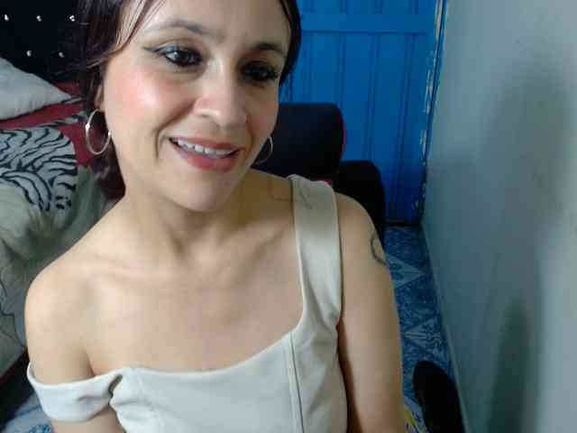 samanthasquirt1212