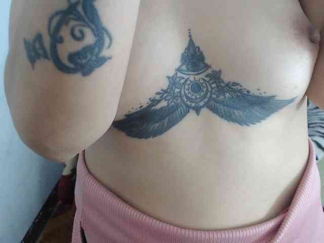 samanthasquirt1212 webcam