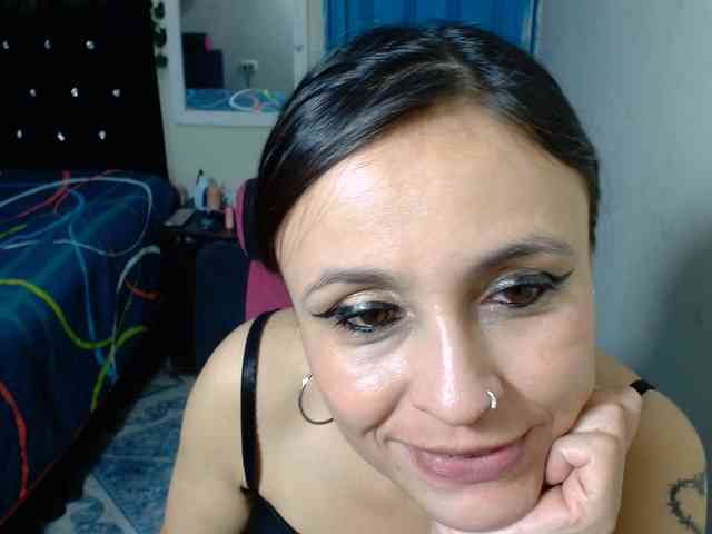 samanthasquirt1212