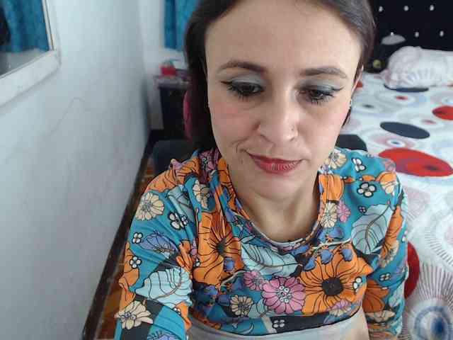 samanthasquirt1212 webcam