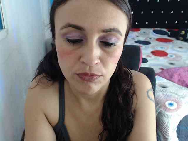 samanthasquirt1212 webcam