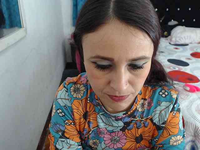 samanthasquirt1212 webcam