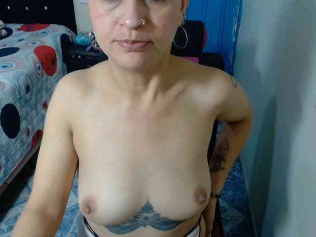samanthasquirt1212