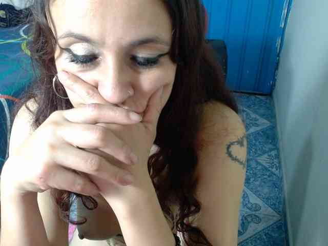 samanthasquirt1212 webcam