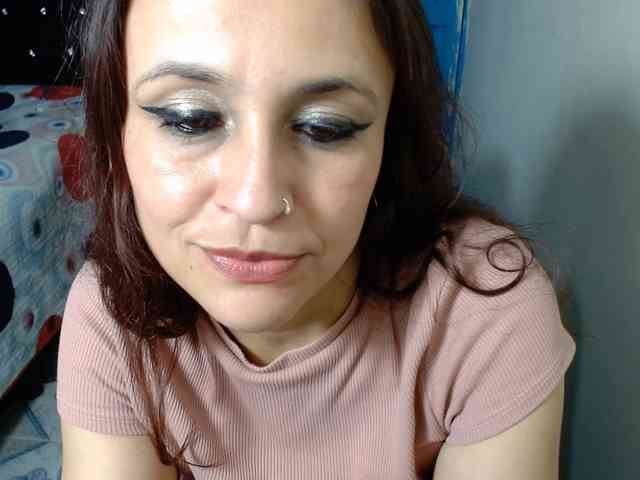 samanthasquirt1212 webcam