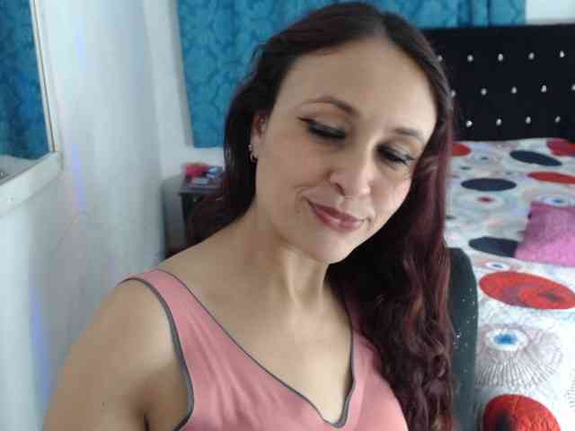 samanthasquirt1212 webcam
