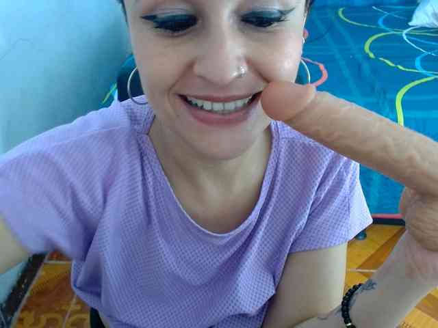 samanthasquirt1212 webcam