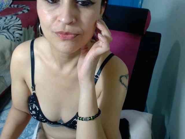 samanthasquirt1212