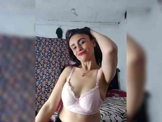 samanthasquirt1212 webcam