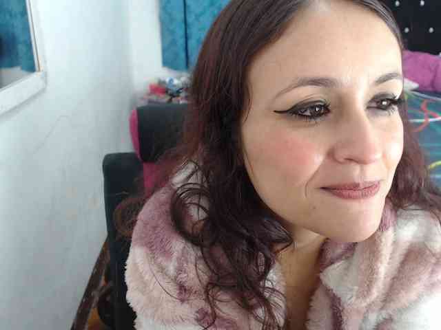 samanthasquirt1212 webcam