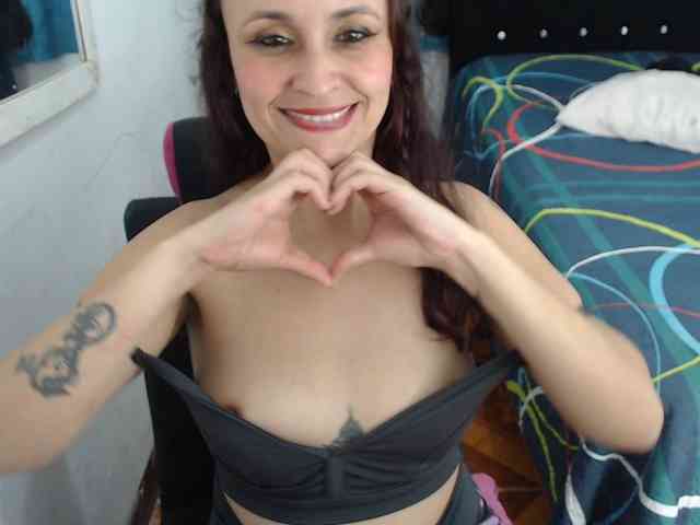 samanthasquirt1212