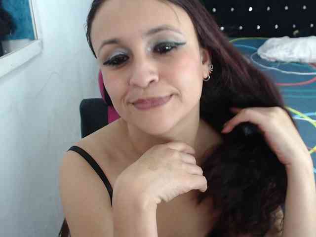 samanthasquirt1212 webcam
