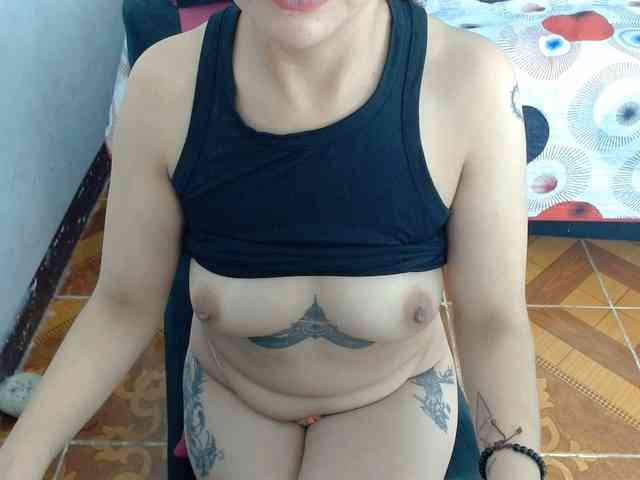 samanthasquirt1212 webcam