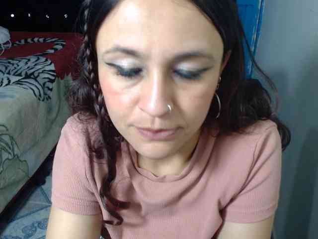samanthasquirt1212 webcam