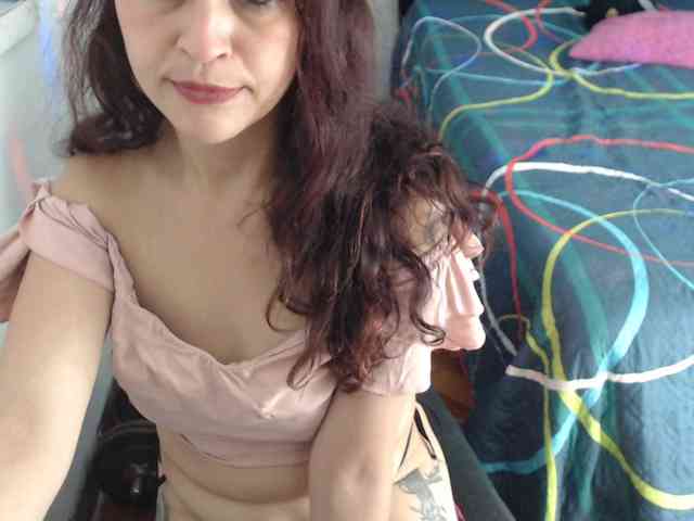 samanthasquirt1212 webcam