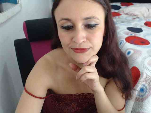 samanthasquirt1212