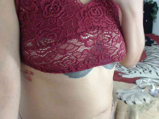 samanthasquirt1212 webcam