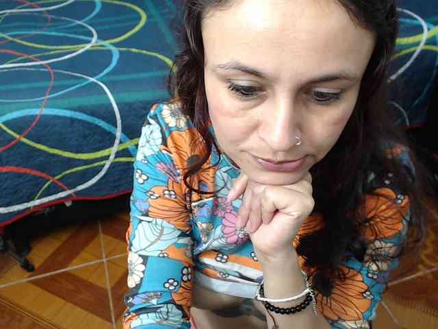 samanthasquirt1212 webcam