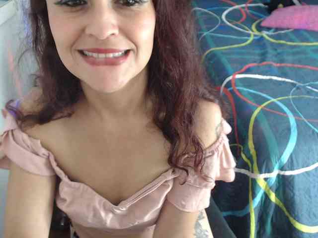 samanthasquirt1212 webcam