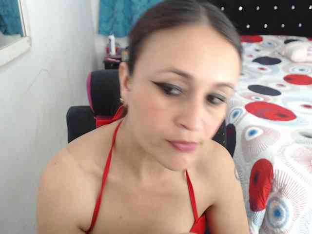 samanthasquirt1212