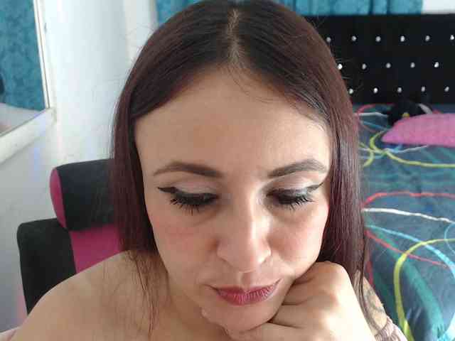 samanthasquirt1212 webcam