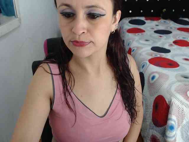 samanthasquirt1212
