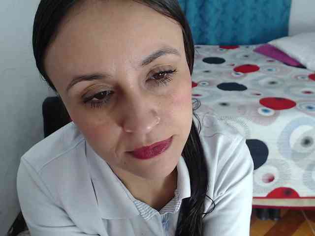 samanthasquirt1212 webcam