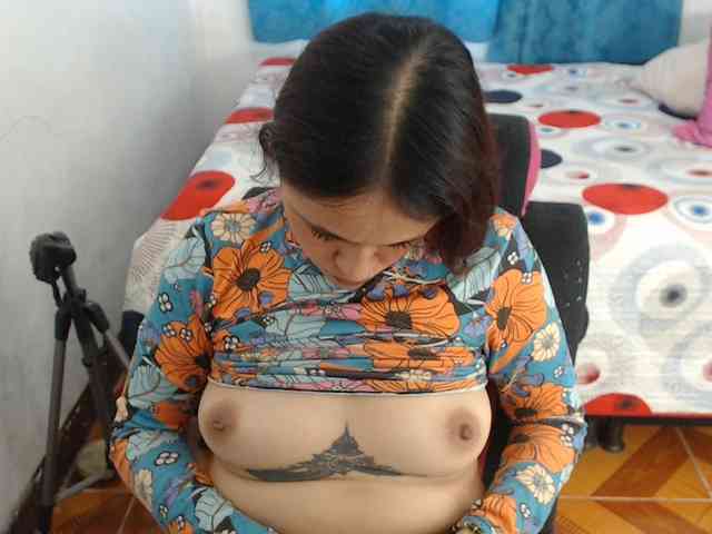 samanthasquirt1212 webcam